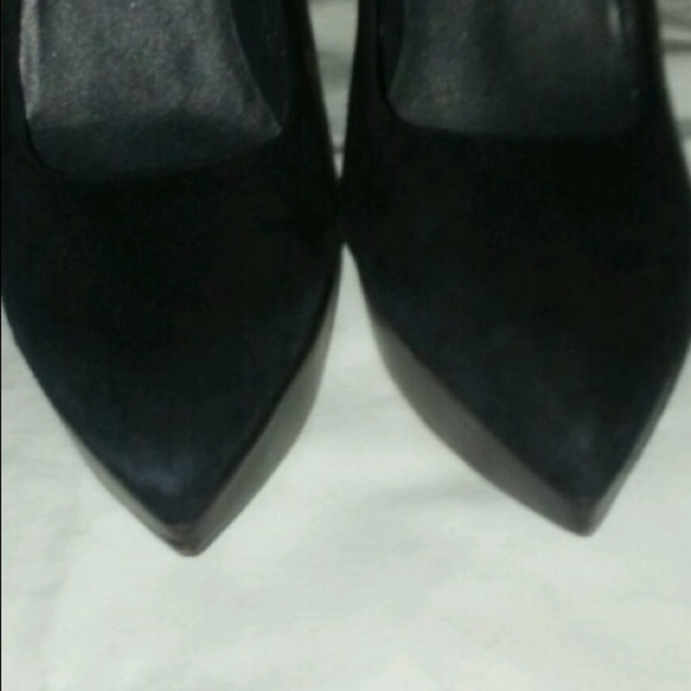 Stuart Weitzman 👠 - Picture 8 of 8